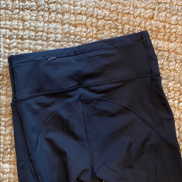 (Sold) Lululemon final lap crop 23” black nulux - Picture 12 of 13